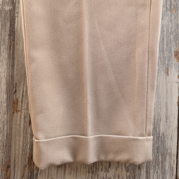 Oak + Fort Elastic Waist Tapered Trouser Camel Women's Medium - Picture 4 of 7